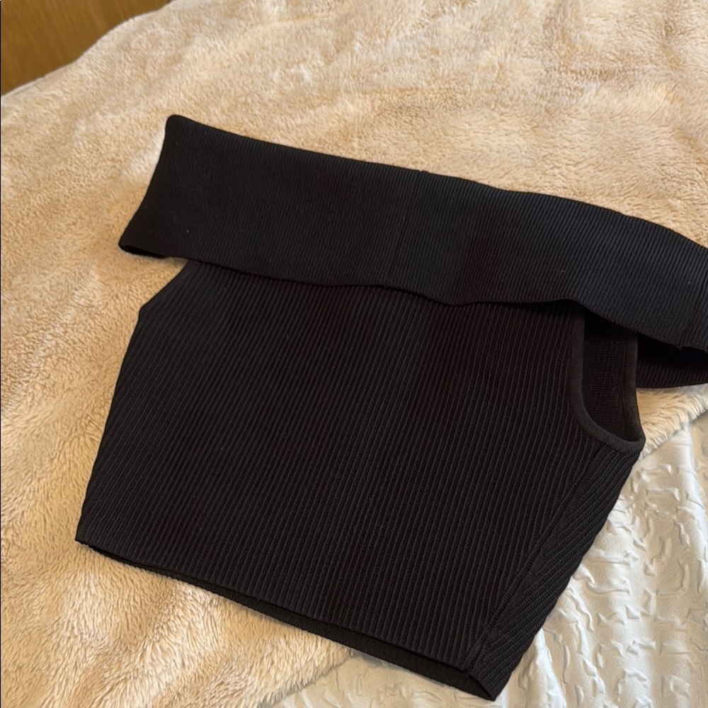 Aritzia Black Ribbed Tube Top